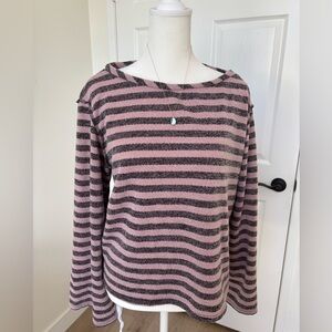 Urban Outfitters- size small. Striped long sleeve. Sleeves are wide.